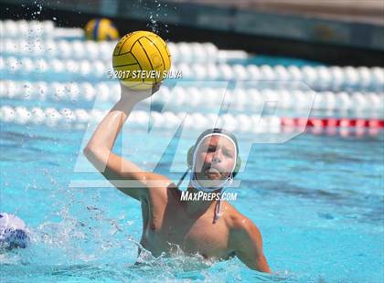 Thumbnail 2 in Helix vs. La Jolla Country Day (12th Annual Draz Classic) photogallery.