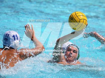 Thumbnail 2 in Helix vs. La Jolla Country Day (12th Annual Draz Classic) photogallery.