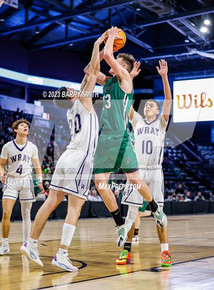 Thumbnail 2 in Sanford vs. Wray (CHSAA 2A Championship) photogallery.