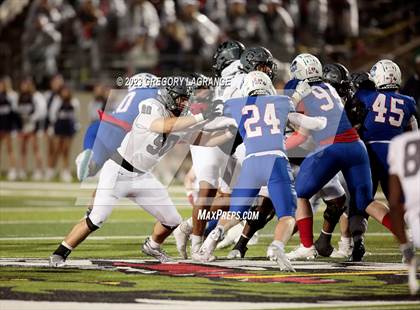 Thumbnail 1 in Martin vs Allen (UIL 6A Football Area) photogallery.
