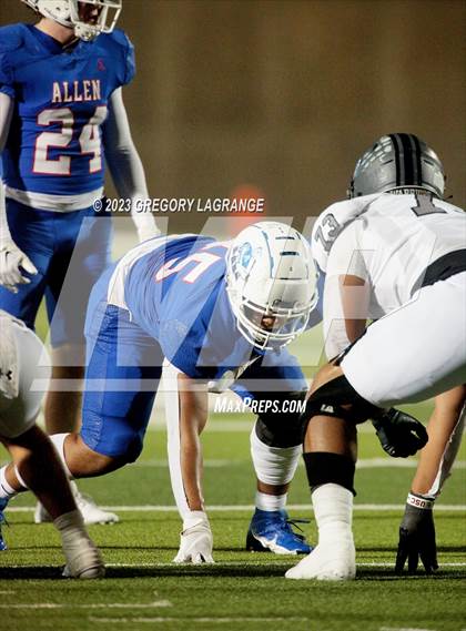 Thumbnail 3 in Martin vs Allen (UIL 6A Football Area) photogallery.