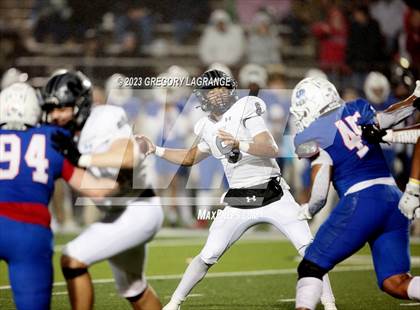 Thumbnail 1 in Martin vs Allen (UIL 6A Football Area) photogallery.
