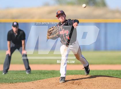 Thumbnail 2 in Greeley Central @ Severance photogallery.
