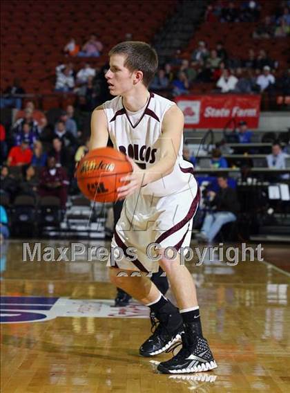 Thumbnail 3 in Clarendon vs. Tenaha (UIL 1A Semifinal) photogallery.