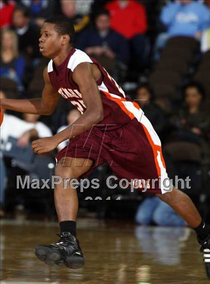 Thumbnail 1 in Clarendon vs. Tenaha (UIL 1A Semifinal) photogallery.