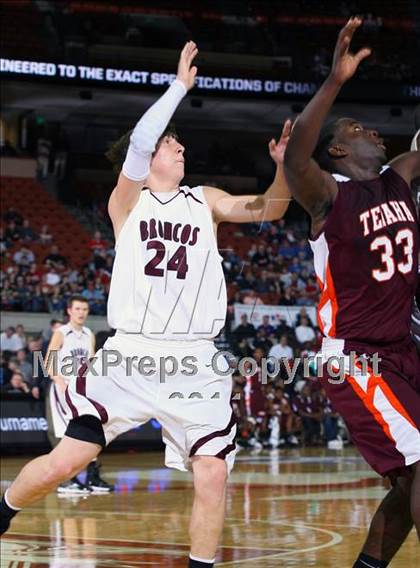 Thumbnail 1 in Clarendon vs. Tenaha (UIL 1A Semifinal) photogallery.