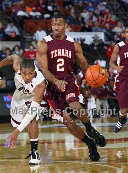 Thumbnail 3 in Clarendon vs. Tenaha (UIL 1A Semifinal) photogallery.