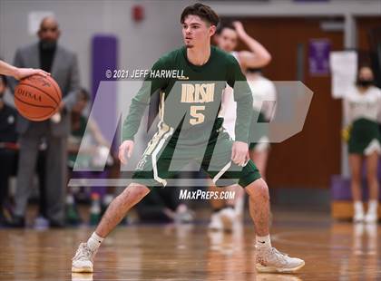 Thumbnail 1 in St. Vincent-St. Mary vs. Struthers (OHSAA D2 Regional Semifinal) photogallery.