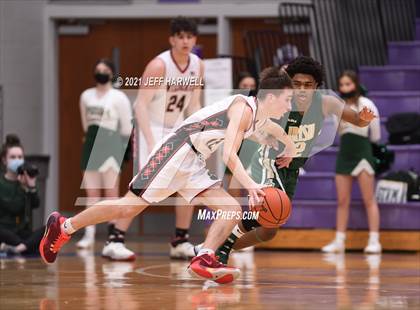 Thumbnail 3 in St. Vincent-St. Mary vs. Struthers (OHSAA D2 Regional Semifinal) photogallery.