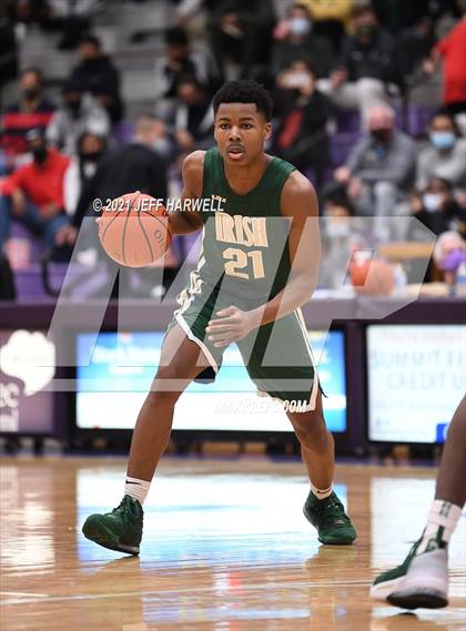 Thumbnail 2 in St. Vincent-St. Mary vs. Struthers (OHSAA D2 Regional Semifinal) photogallery.