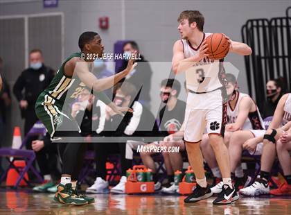 Thumbnail 3 in St. Vincent-St. Mary vs. Struthers (OHSAA D2 Regional Semifinal) photogallery.