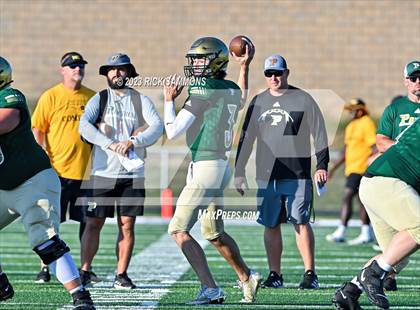 Thumbnail 1 in Montgomery Central vs Pinecrest (Scrimmage) photogallery.
