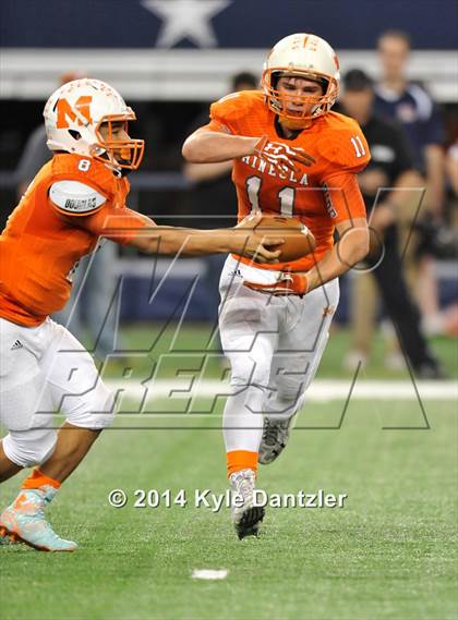 Thumbnail 1 in Mineola vs. Cameron Yoe (UIL 3A Division 1 Final) photogallery.