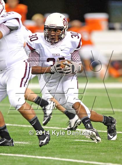 Thumbnail 1 in Mineola vs. Cameron Yoe (UIL 3A Division 1 Final) photogallery.