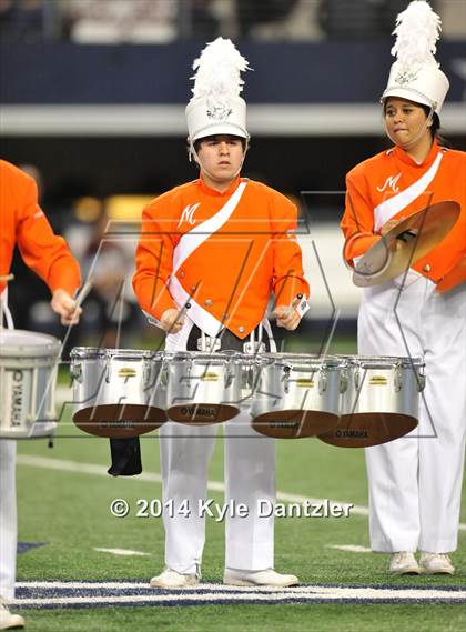 Thumbnail 3 in Mineola vs. Cameron Yoe (UIL 3A Division 1 Final) photogallery.