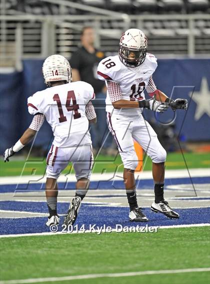 Thumbnail 3 in Mineola vs. Cameron Yoe (UIL 3A Division 1 Final) photogallery.