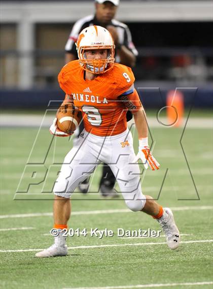 Thumbnail 1 in Mineola vs. Cameron Yoe (UIL 3A Division 1 Final) photogallery.