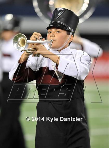 Thumbnail 1 in Mineola vs. Cameron Yoe (UIL 3A Division 1 Final) photogallery.