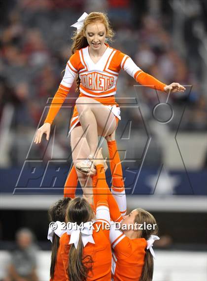 Thumbnail 2 in Mineola vs. Cameron Yoe (UIL 3A Division 1 Final) photogallery.