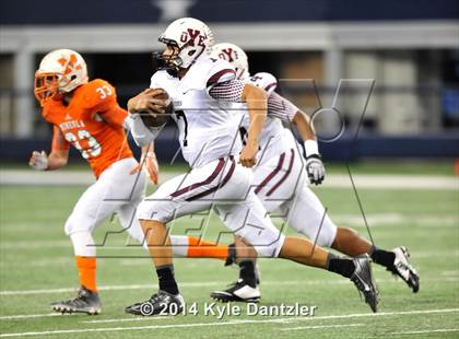 Thumbnail 2 in Mineola vs. Cameron Yoe (UIL 3A Division 1 Final) photogallery.