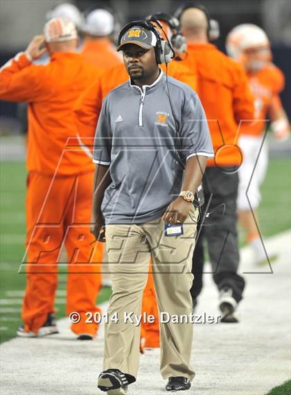Thumbnail 2 in Mineola vs. Cameron Yoe (UIL 3A Division 1 Final) photogallery.