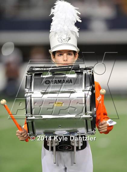 Thumbnail 2 in Mineola vs. Cameron Yoe (UIL 3A Division 1 Final) photogallery.