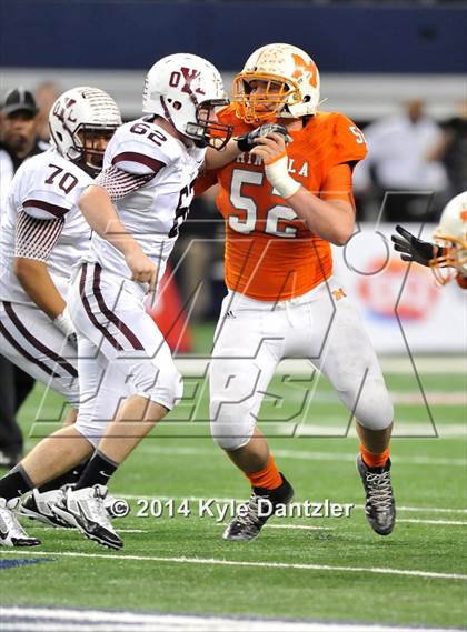 Thumbnail 1 in Mineola vs. Cameron Yoe (UIL 3A Division 1 Final) photogallery.