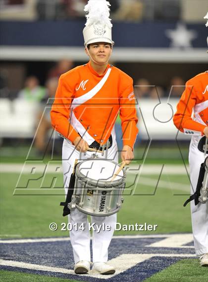 Thumbnail 1 in Mineola vs. Cameron Yoe (UIL 3A Division 1 Final) photogallery.
