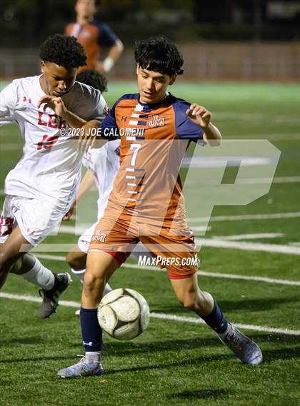 Thumbnail 1 in Lee vs Madison photogallery.