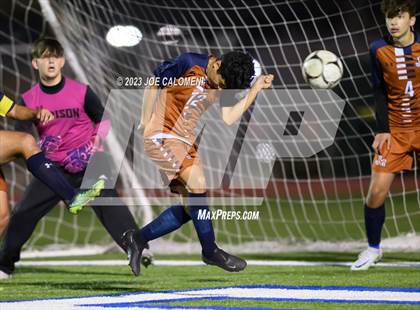 Thumbnail 1 in Lee vs Madison photogallery.