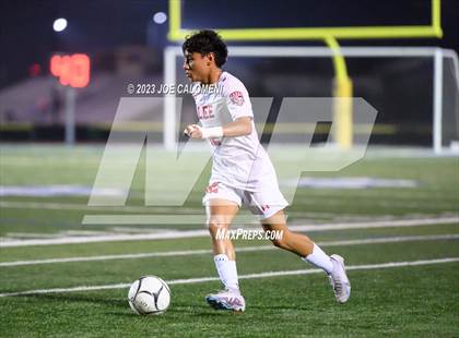 Thumbnail 3 in Lee vs Madison photogallery.