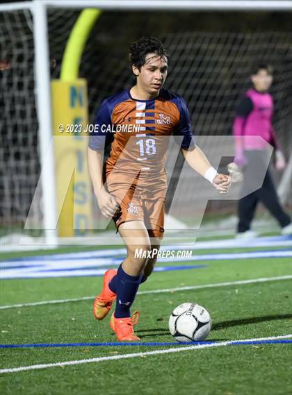 Thumbnail 2 in Lee vs Madison photogallery.