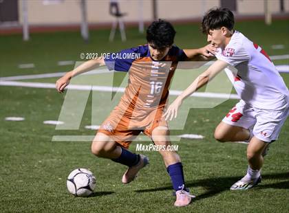 Thumbnail 2 in Lee vs Madison photogallery.