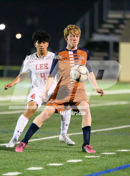Thumbnail 2 in Lee vs Madison photogallery.