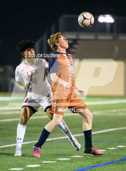 Thumbnail 1 in Lee vs Madison photogallery.