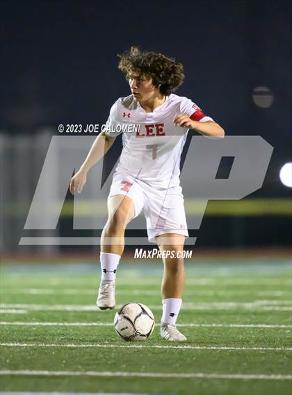 Thumbnail 1 in Lee vs Madison photogallery.