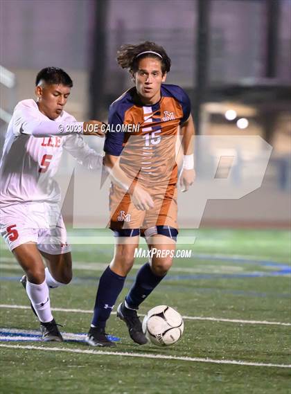 Thumbnail 2 in Lee vs Madison photogallery.