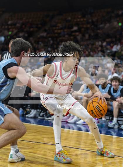 Thumbnail 3 in Valor Christian vs Eaglecrest (CHSAA 6A Final) photogallery.