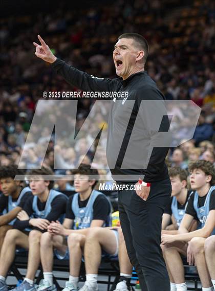 Thumbnail 3 in Valor Christian vs Eaglecrest (CHSAA 6A Final) photogallery.