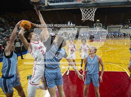 Thumbnail 2 in Valor Christian vs Eaglecrest (CHSAA 6A Final) photogallery.