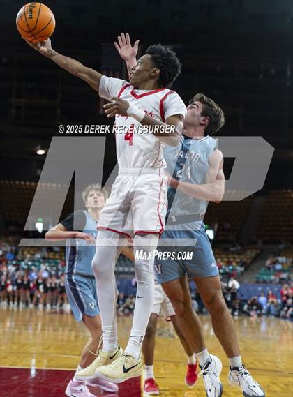 Thumbnail 1 in Valor Christian vs Eaglecrest (CHSAA 6A Final) photogallery.