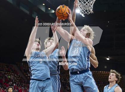 Thumbnail 2 in Valor Christian vs Eaglecrest (CHSAA 6A Final) photogallery.