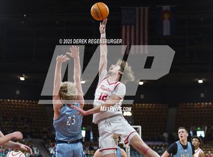 Thumbnail 1 in Valor Christian vs Eaglecrest (CHSAA 6A Final) photogallery.