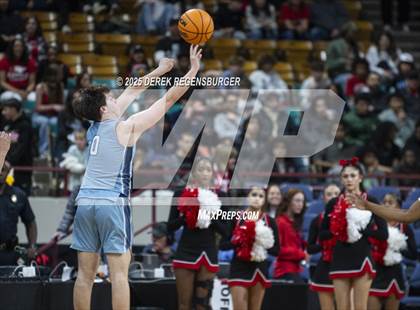 Thumbnail 1 in Valor Christian vs Eaglecrest (CHSAA 6A Final) photogallery.