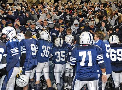 Thumbnail 3 in Huntington vs. Sayville (Section 11 Division 3 Final) photogallery.