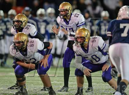Thumbnail 3 in Huntington vs. Sayville (Section 11 Division 3 Final) photogallery.