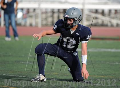 Thumbnail 1 in JV: Chadwick @ Flintridge Prep photogallery.