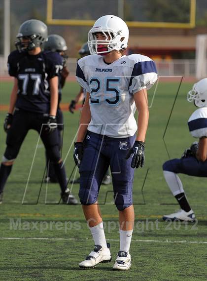 Thumbnail 2 in JV: Chadwick @ Flintridge Prep photogallery.