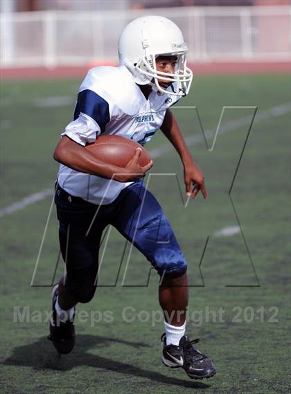 Thumbnail 2 in JV: Chadwick @ Flintridge Prep photogallery.