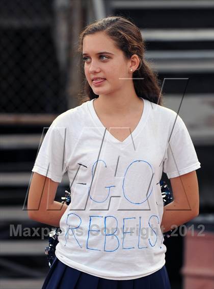 Thumbnail 3 in JV: Chadwick @ Flintridge Prep photogallery.